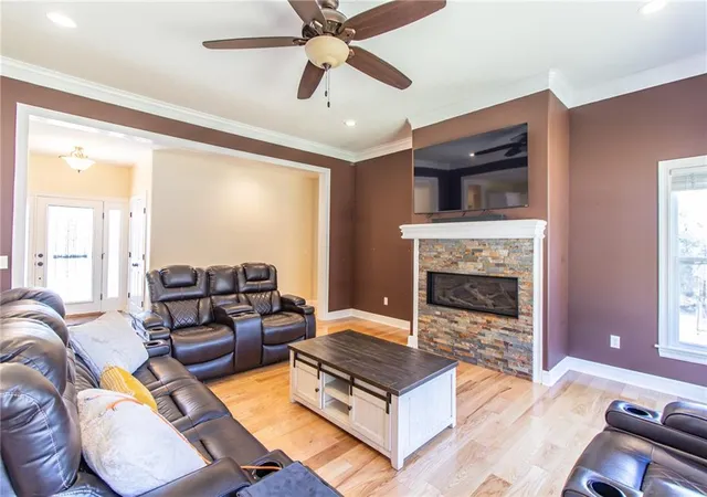 2nd image of 17795 Stoney Creek Ln, Warsaw, MO 65355 | MLS# 2637395