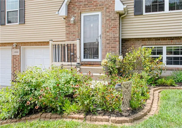 2nd image of 13822 S Acuff St, Olathe, KS 66062 | MLS# 2637401