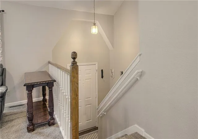 3rd image of 13822 S Acuff St, Olathe, KS 66062 | MLS# 2637401