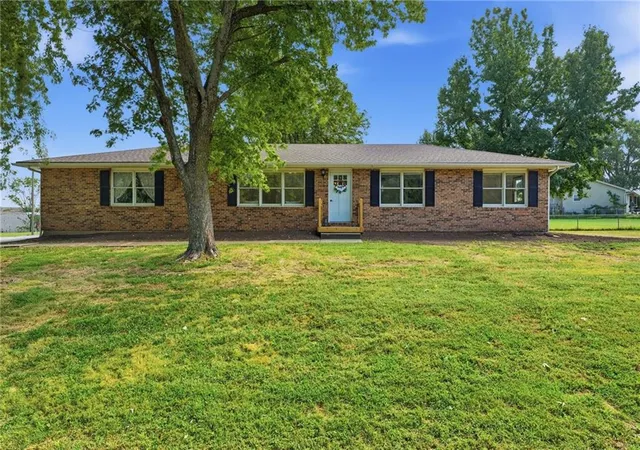 Single family home for sale at 100 S State Route F, Garden City, MO 64747 | MLS# 2637402