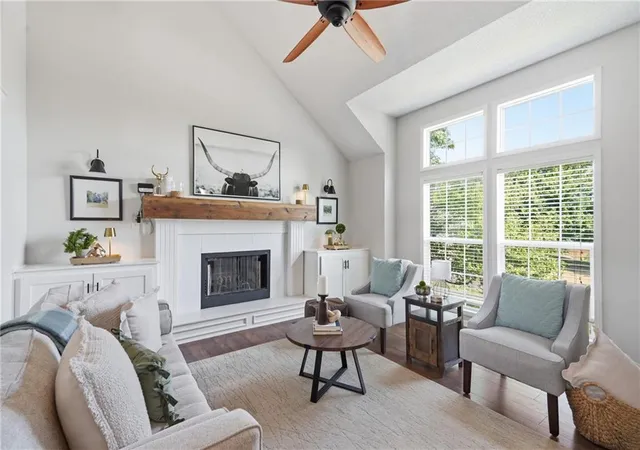 Photo 4 of Sale Pending at 20778 Skyview Ln, Spring Hill, KS 66083 | MLS# 2637413 | Listing updated on 2026-09-16