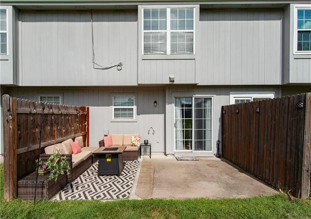 Photo 3 of Condo for sale at 5743 NW Plantation Ln #197-B, Lees Summit, MO 64064 | MLS# 2637418 | Listing updated on 2026-08-20