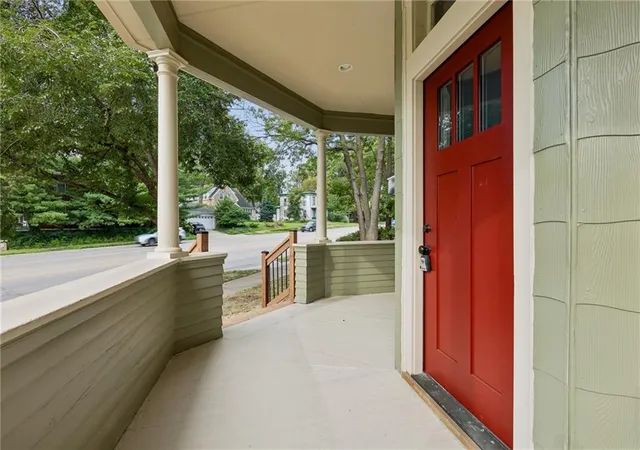 Photo 3 of Single family home for sale at 545 Tennessee St, Lawrence, KS 66044 | MLS# 2637468 | Listing updated on 2026-08-20