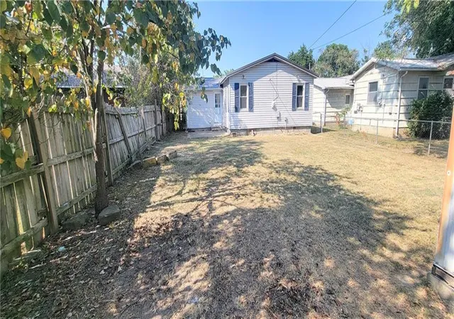 22nd image of 1019 Cherokee St, Humboldt, KS 66748 | MLS# 2637469
