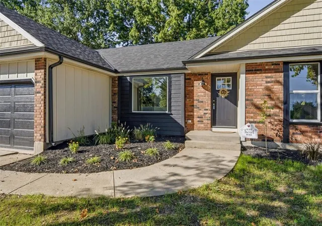 Photo 2 of Single family home for sale at 1206 W Lucy Webb Rd, Raymore, MO 64083 | MLS# 2637477 | Listing updated on 2026-10-06