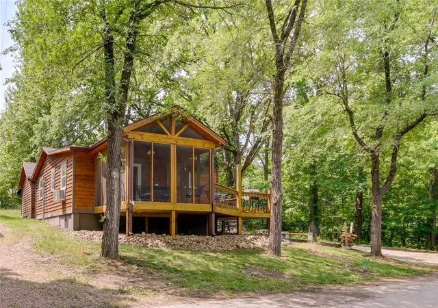 1st image of 29194 Serene Ave, Warsaw, MO 65355 | MLS# 2637498