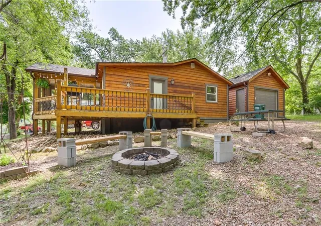 2nd image of 29194 Serene Ave, Warsaw, MO 65355 | MLS# 2637498