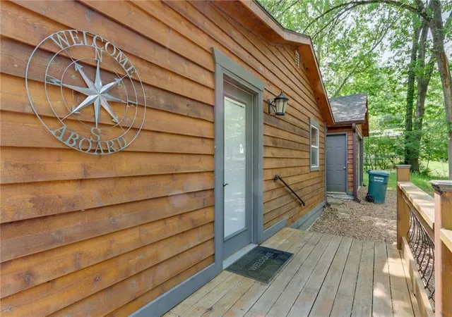 3rd image of 29194 Serene Ave, Warsaw, MO 65355 | MLS# 2637498