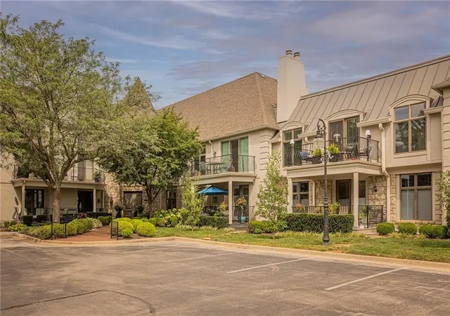 1st image of 9100 Lamar Ave #207, Overland Park, KS 66207 | MLS# 2637507