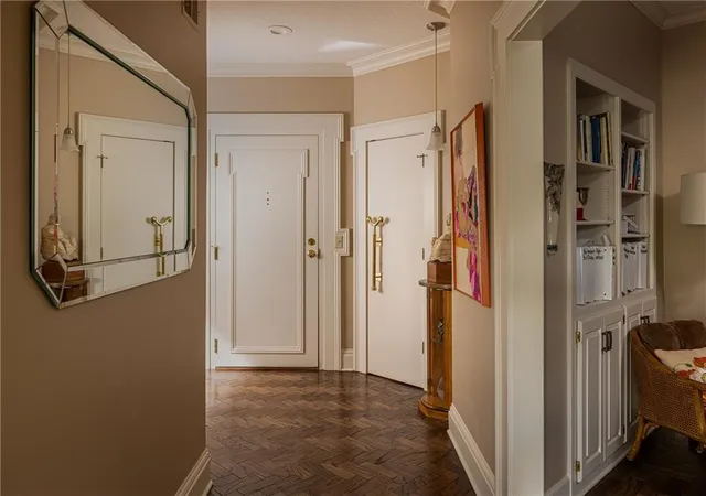 2nd image of 9100 Lamar Ave #207, Overland Park, KS 66207 | MLS# 2637507