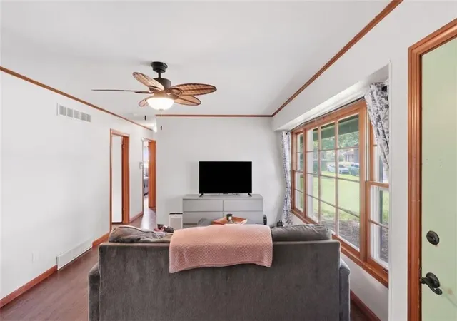 Photo 4 of Single family home for sale at 8725 Larsen St, Overland Park, KS 66214 | MLS# 2637524 | Listing updated on 2026-09-16
