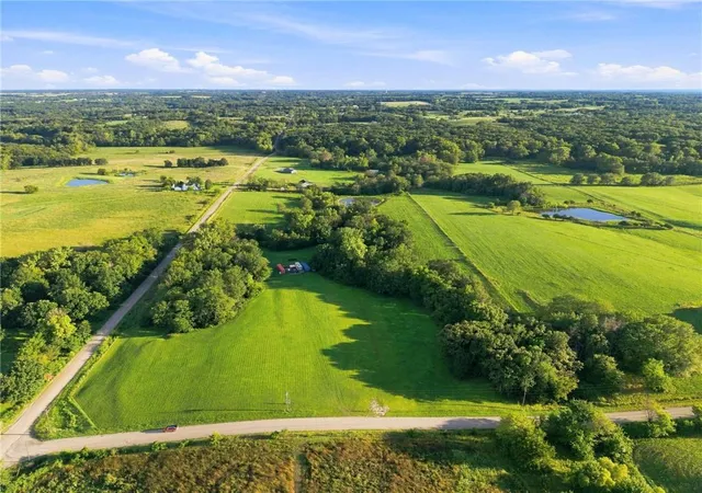2nd image of Se Tri County Line Rd, Lawson, MO 64062 | MLS# 2637532