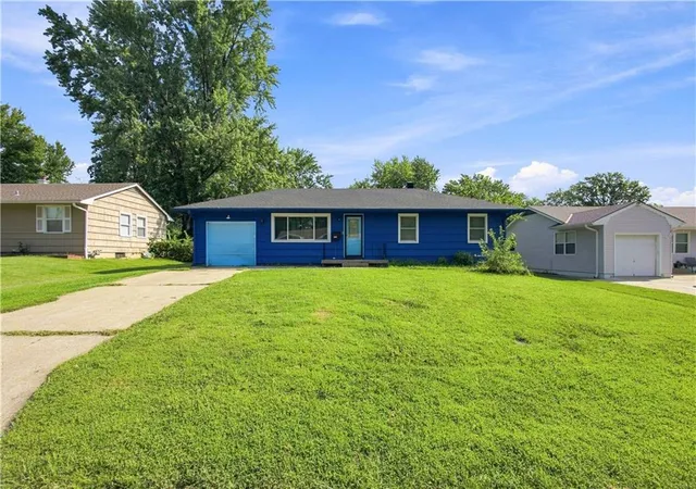Photo 3 of Single family home for sale at 11403 Jackson Ave, Kansas City, MO 64137 | MLS# 2637539 | Listing updated on 2026-08-27