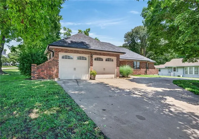 Photo 2 of Sale Pending at 101 E Buford St, Wellington, MO 64097 | MLS# 2637570 | Listing updated on 2026-09-03