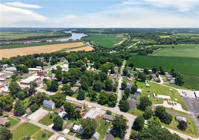 Photo 57 of Sale Pending at 101 E Buford St, Wellington, MO 64097 | MLS# 2637570 | Listing updated on 2026-09-03