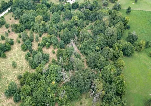 4th image of 12496 W 271st Street, Louisburg, KS 66071 | MLS# 2637574