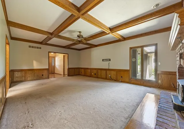 Photo 3 of Sale Pending at 413 N Park Dr, Raymore, MO 64083 | MLS# 2637576 | Listing updated on 2026-09-22