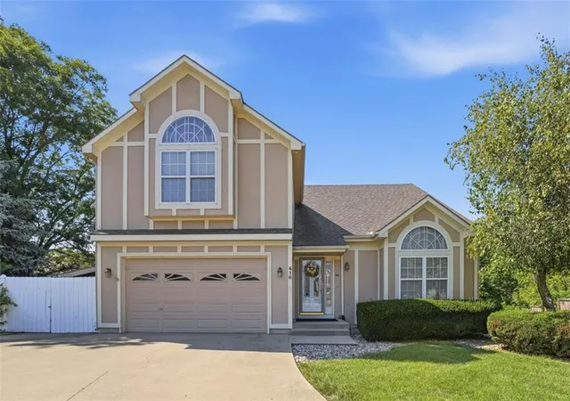 1st image of 410 Taylor Ln, Belton, MO 64012 | MLS# 2637579