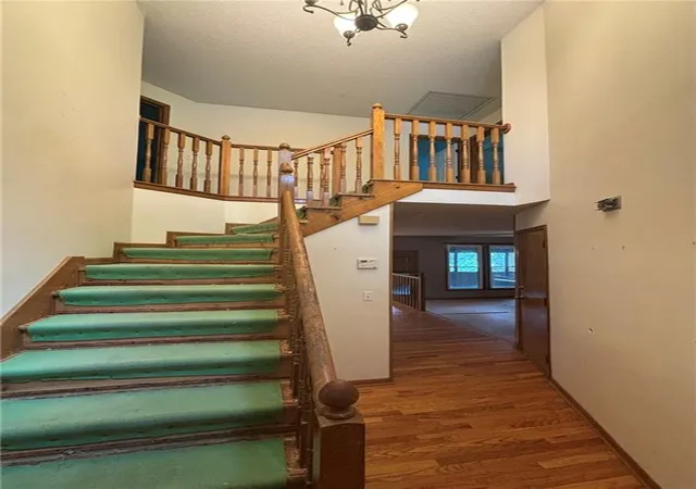 2nd image of 12411 S Alcan St, Olathe, KS 66062 | MLS# 2637592