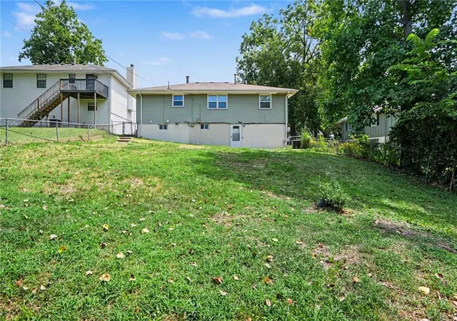 15th image of 3608 N Euclid Ave, Kansas City, MO 64116 | MLS# 2637598