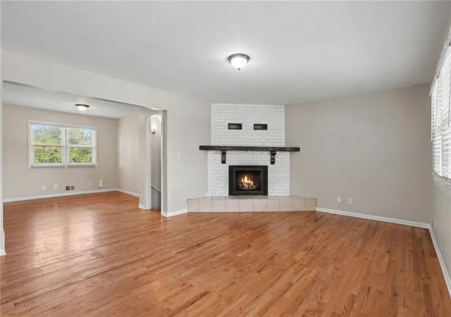 2nd image of 3608 N Euclid Ave, Kansas City, MO 64116 | MLS# 2637598