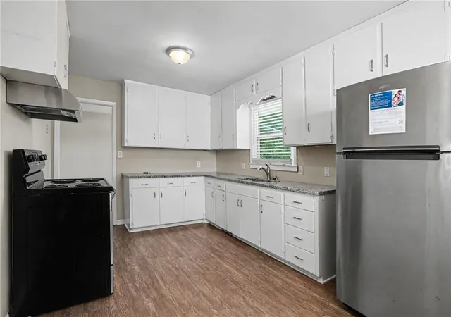 Photo 4 of Single family home for sale at 3608 N Euclid Ave, Kansas City, MO 64116 | MLS# 2637598 | Listing updated on 2026-08-22