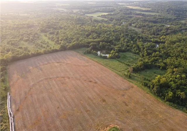 4th image of 000 Willow Rd, Mapleton, KS 66754 | MLS# 2637608