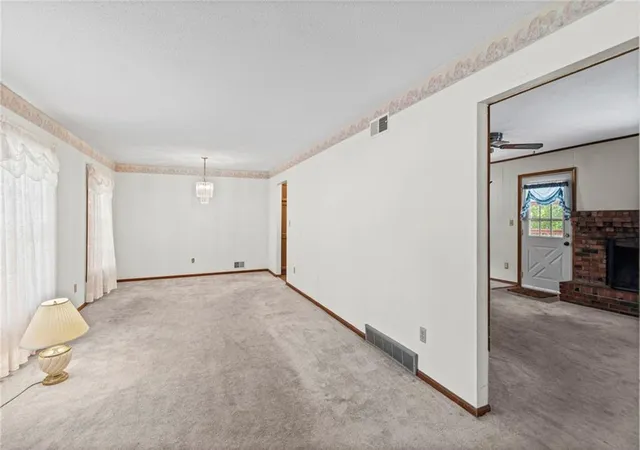 Photo 3 of Sale Pending at 6610 N Montgall Ave, Kansas City, MO 64119 | MLS# 2637628 | Listing updated on 2026-09-07