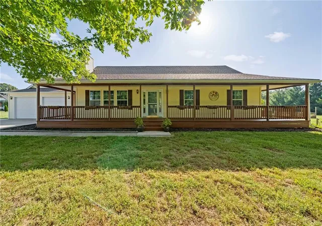 Single family home for sale at 14715 S Bynum Rd, Lone Jack, MO 64070 | MLS# 2637631