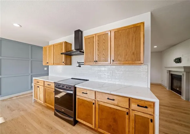 Photo 4 of Single family home for sale at 14715 S Bynum Rd, Lone Jack, MO 64070 | MLS# 2637631 | Listing updated on 2026-10-08