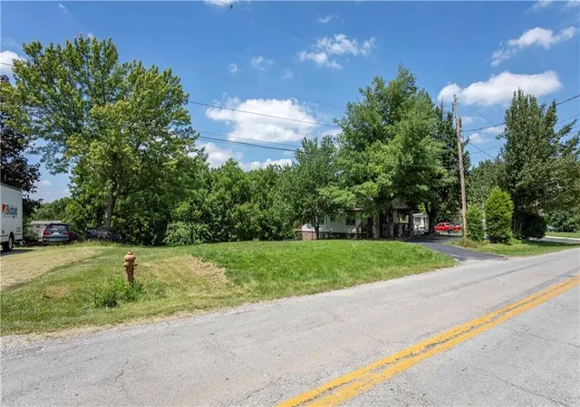1st image of 2020 Key Ln, Kansas City, KS 66106 | MLS# 2637635