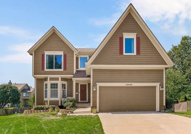 1st image of 12620 Slater Ln, Overland Park, KS 66213 | MLS# 2637642