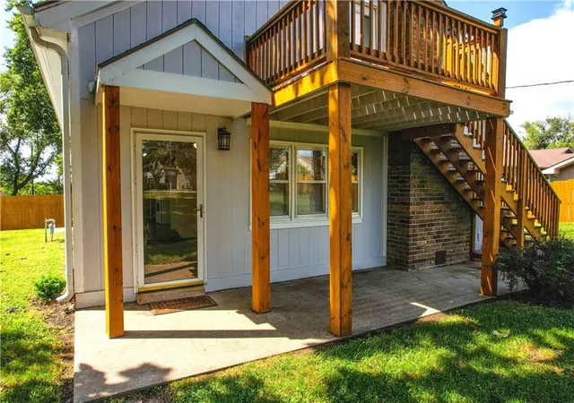 Photo 2 of Single family home for sale at 20 Schwartz Ave, Excelsior Springs, MO 64024 | MLS# 2637643 | Listing updated on 2026-09-13
