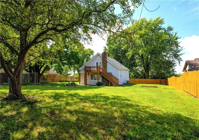 Photo 3 of Single family home for sale at 20 Schwartz Ave, Excelsior Springs, MO 64024 | MLS# 2637643 | Listing updated on 2026-09-13