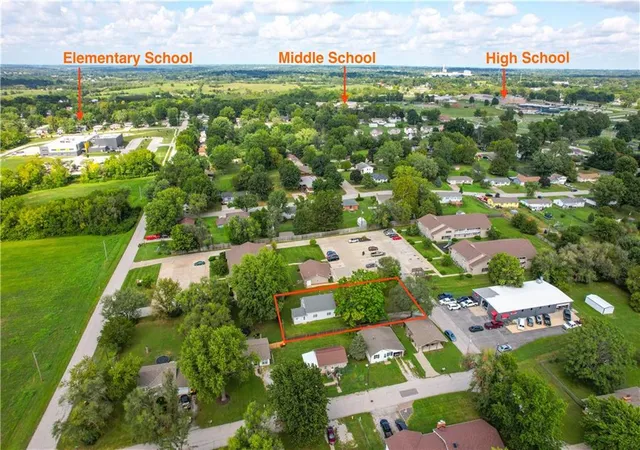Photo 35 of Single family home for sale at 20 Schwartz Ave, Excelsior Springs, MO 64024 | MLS# 2637643 | Listing updated on 2026-10-17