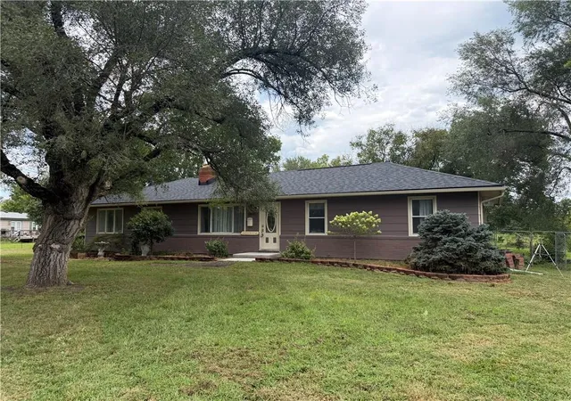 1st image of 24511 S State Route K Hwy, Pleasant Hill, MO 64080 | MLS# 2637646