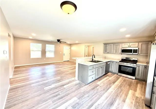 Photo 3 of Single family home for sale at 1826 Clay St, Chillicothe, MO 64601 | MLS# 2637652 | Listing updated on 2026-10-08
