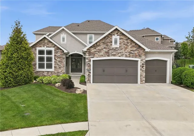 Photo 1 of Single family home for sale at 10702 W 171st Terrace, Overland Park, KS 66221 | MLS# 2637655 | Listing updated on 2026-09-23
