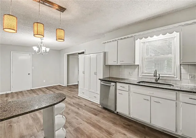 2nd image of 3507 S Osage St, Independence, MO 64055 | MLS# 2637658