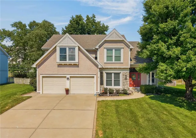 Photo 1 of Single family home for sale at 1312 Hillary Dr, Liberty, MO 64068 | MLS# 2637666 | Listing updated on 2026-09-30