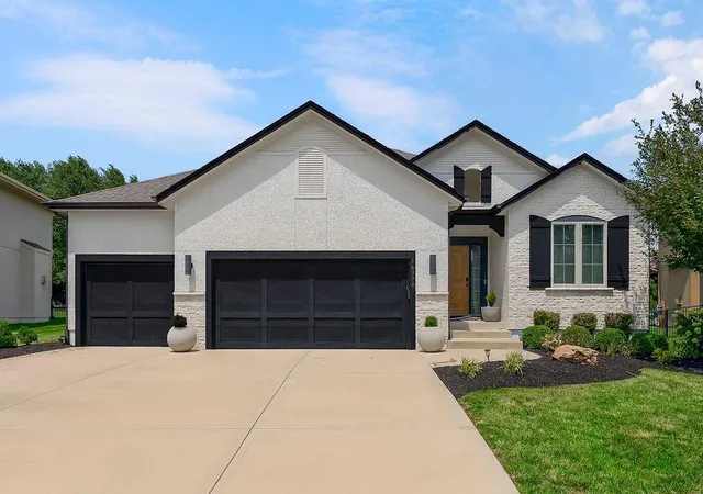 Photo 1 of Single family home for sale at 16378 S Ryckert St, Olathe, KS 66062 | MLS# 2637683 | Listing updated on 2026-10-02