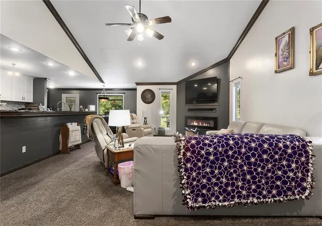5th image of 8010 Rock Crk Dr, Ozawkie, KS 66070 | MLS# 2637686