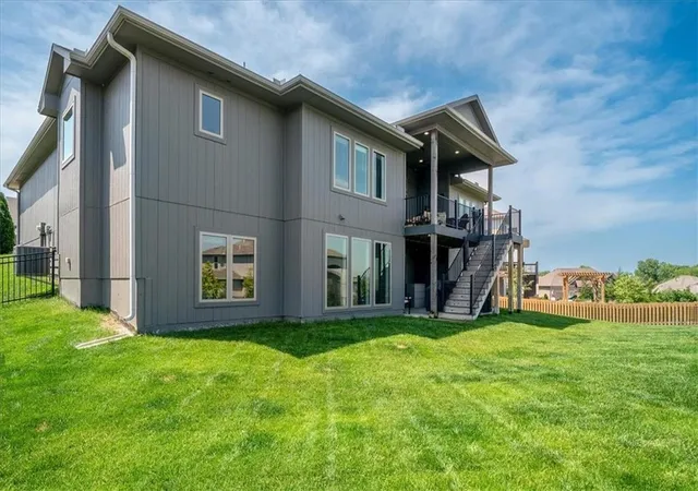Photo 3 of Single family home for sale at 1908 Ne Catalina Ave, Lee's Summit, MO 64064 | MLS# 2637699 | Listing updated on 2026-08-22