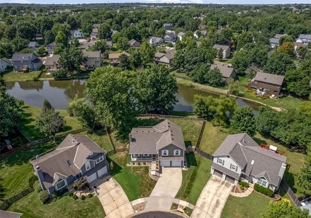5th image of 6144 W 157Th Ter, Overland Park, KS 66223 | MLS# 2637705