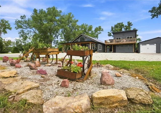 Photo 4 of Single family home for sale at 1933 Lake Viking Ter, Gallatin, MO 64640 | MLS# 2637719 | Listing updated on 2026-08-29