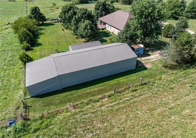 5th image of 186 Ne 901P Rd, Clinton, MO 64735 | MLS# 2637722