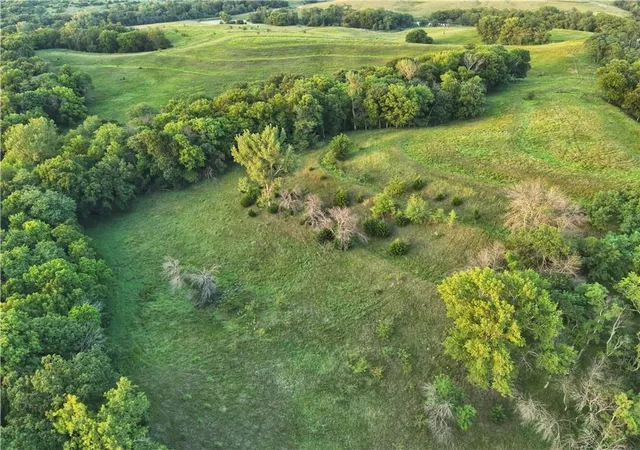 Photo 3 of Sale Pending at 285th Street, Fairfax, MO 64446 | MLS# 2637726 | Listing updated on 2026-10-14