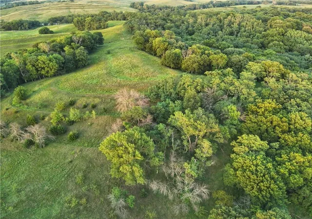 Photo 4 of Sale Pending at 285th Street, Fairfax, MO 64446 | MLS# 2637726 | Listing updated on 2026-10-14