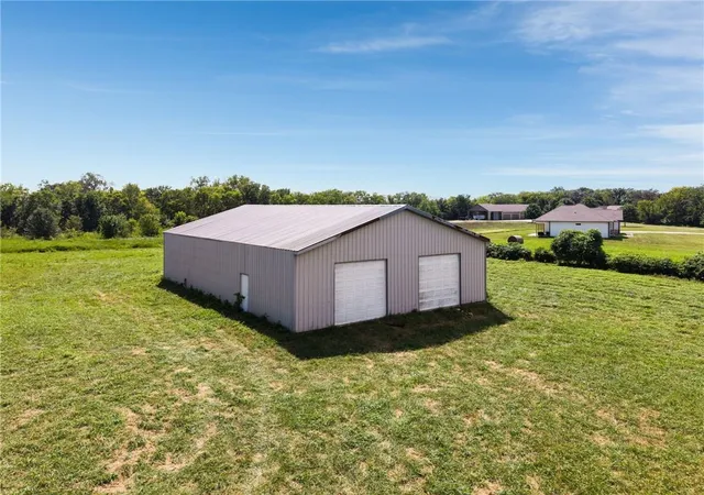 Photo 1 of Single family home for sale at 1910 600th Road, Kingsville, MO 64061 | MLS# 2637735 | Listing updated on 2026-10-04
