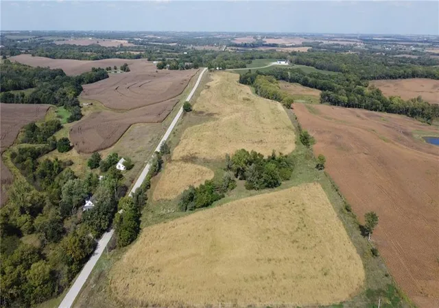 1st image of P Hwy, Weston, MO 64098 | MLS# 2637739